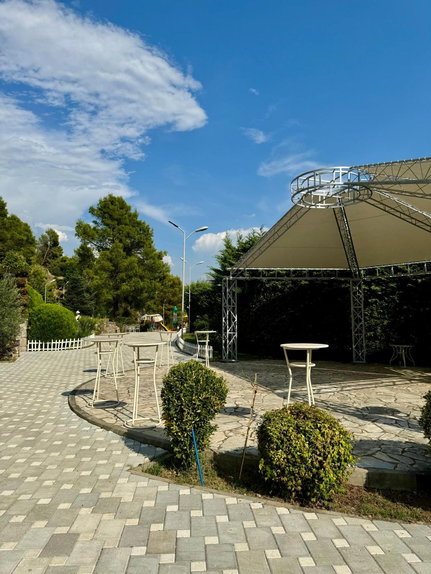Hotel Panorama & Spa エルバサン エクステリア 写真
