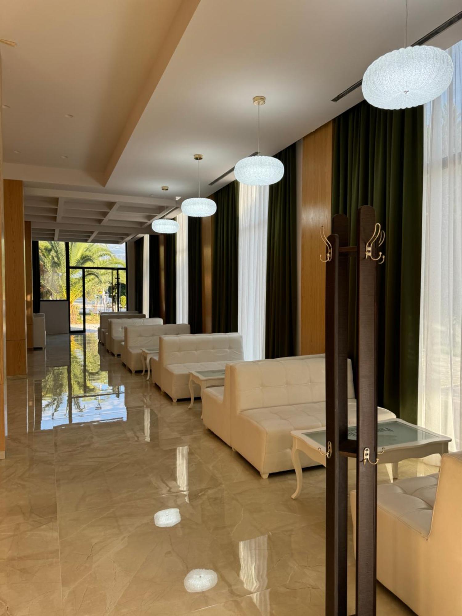 Hotel Panorama & Spa エルバサン エクステリア 写真