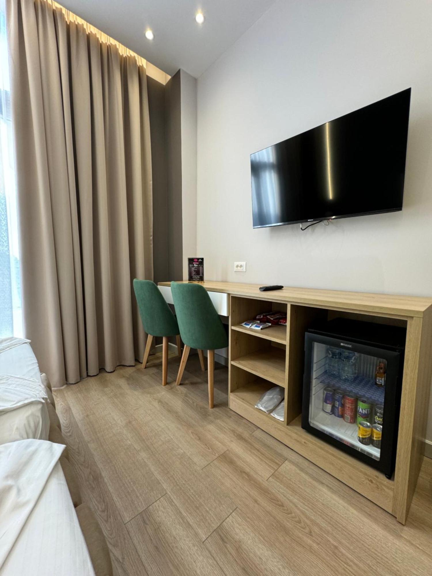Hotel Panorama & Spa エルバサン エクステリア 写真